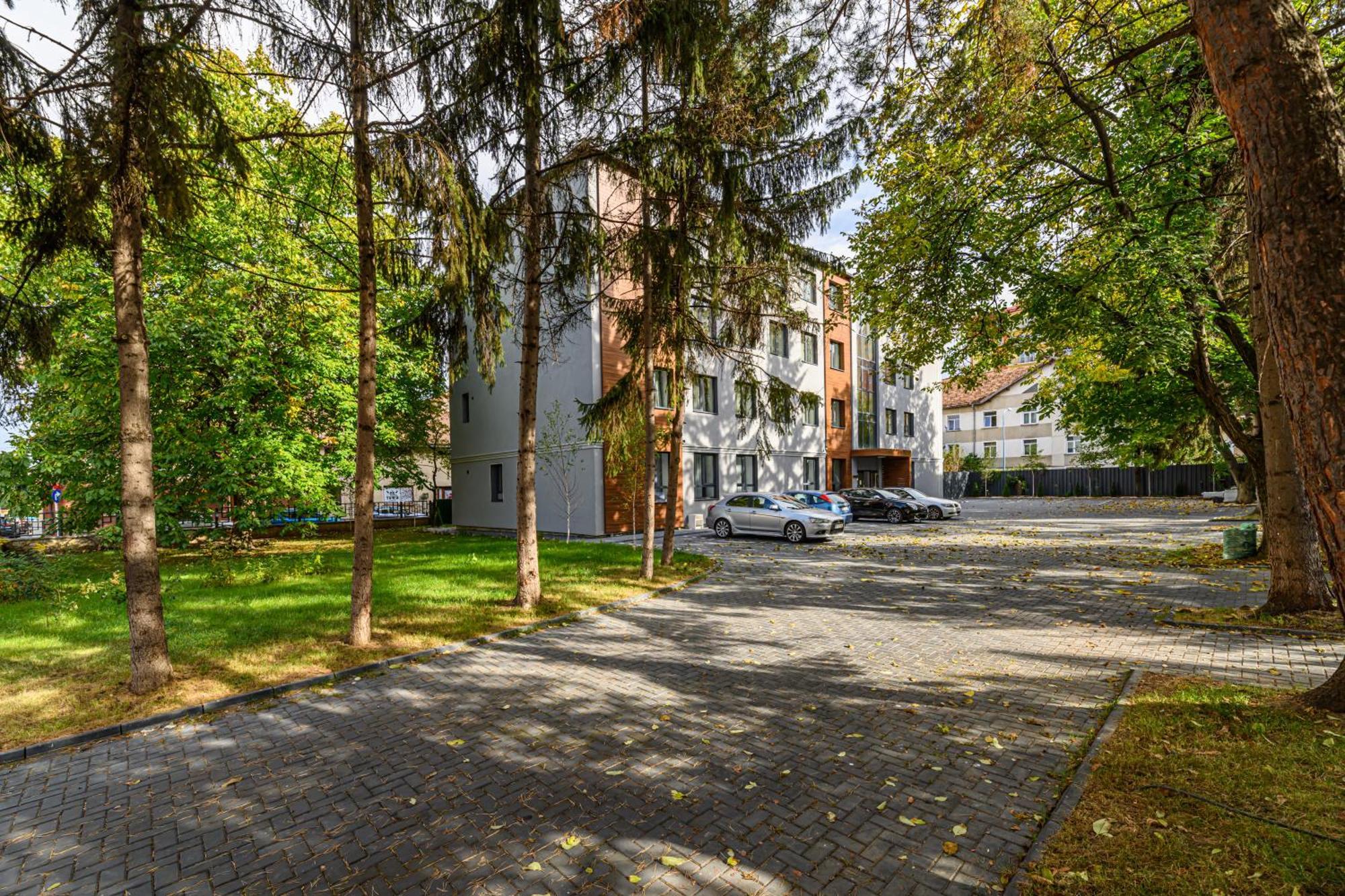 Koa - Davino Aparthotel Брашов Екстериор снимка